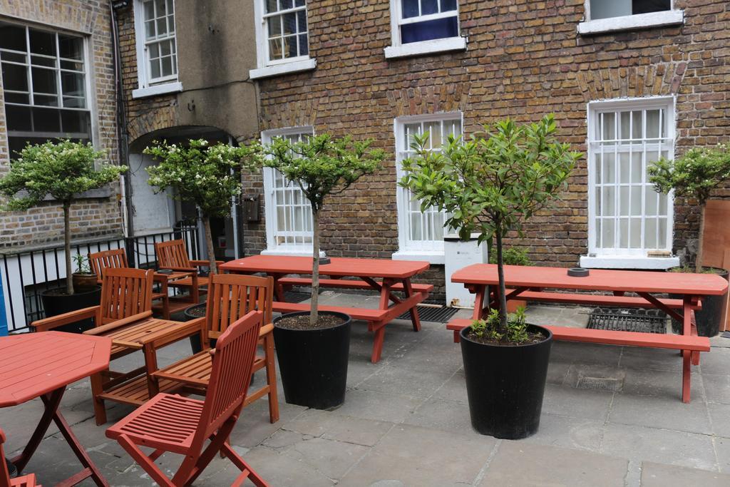 Backpackers Citi Hostel Dublin Exterior photo