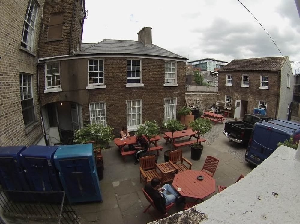 Backpackers Citi Hostel Dublin Exterior photo