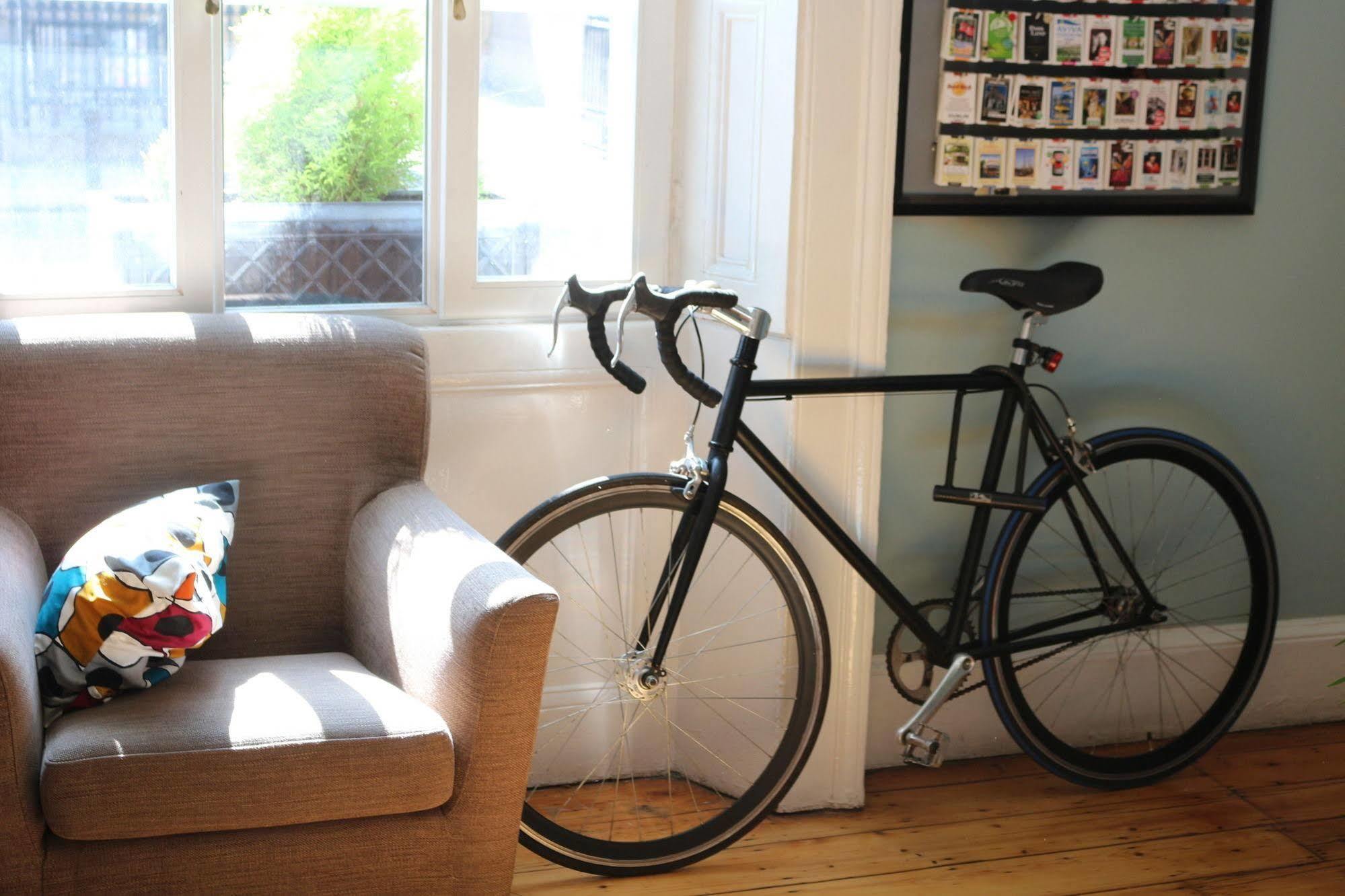 Backpackers Citi Hostel Dublin Exterior photo
